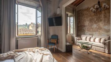 Family Triple Room | Premium bedding, minibar, in-room safe, soundproofing