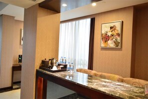 Suite Affaires | Ăquipements de la chambre