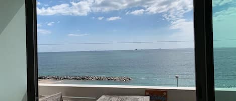 Superior Double Room with Sea View | Terraço/pátio