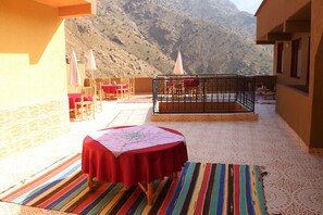 Familieværelse - 2 soveværelser | Gratis Wi-Fi, sengetøj