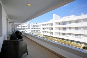 Standard Apartment, 2 Bedrooms, 2 Bathrooms | Balcony view - Aqua Apartments Vento, Marbella (Marbella)