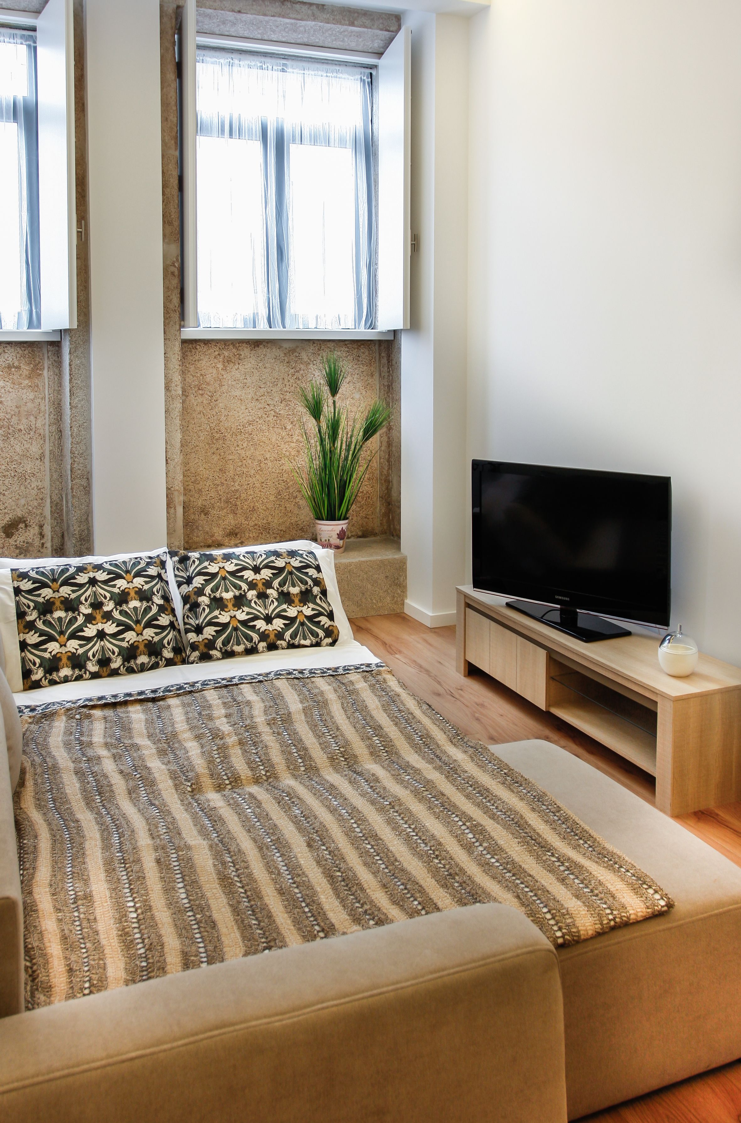 apartment, 1 bedroom | living room | flat-screen tv