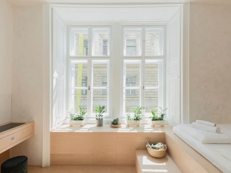 Superior-Studio | Zimmersafe, schallisolierte Zimmer, kostenloses WLAN, Bettwäsche