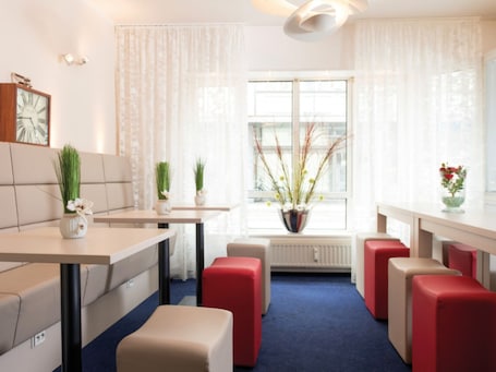 Restaurant. Hotel Europa