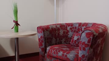 In-room safe, desk, soundproofing, iron/ironing board
