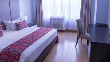 Premium bedding, minibar, in-room safe, desk