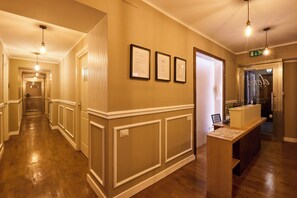 Reception - Dem Hotel (Rome)