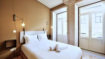 Superior Apartment, 2 Bedrooms | Soundproofing, free cots/infant beds, free WiFi, bed sheets