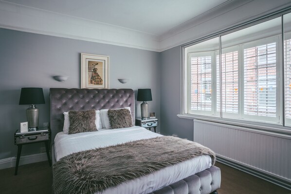 أسرّة أطفال/رضّع (مجانًا) وواي فاي مجانًا وملاءات أسرّة