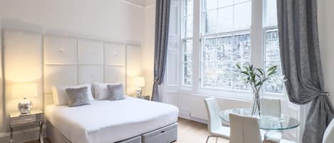 1 bedroom, Frette Italian sheets, premium bedding, desk