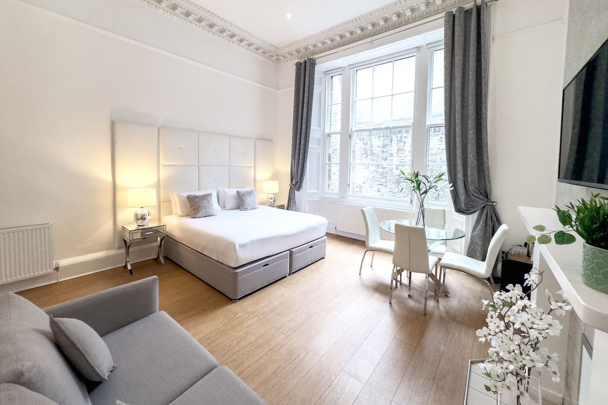 1 habitación, sábanas italianas Frette y ropa de cama de alta calidad