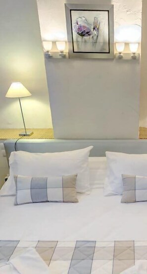 Minibar, desk, iron/ironing board, free cots/infant beds