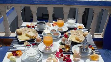 Petit déjeuner continental compris tous les jours