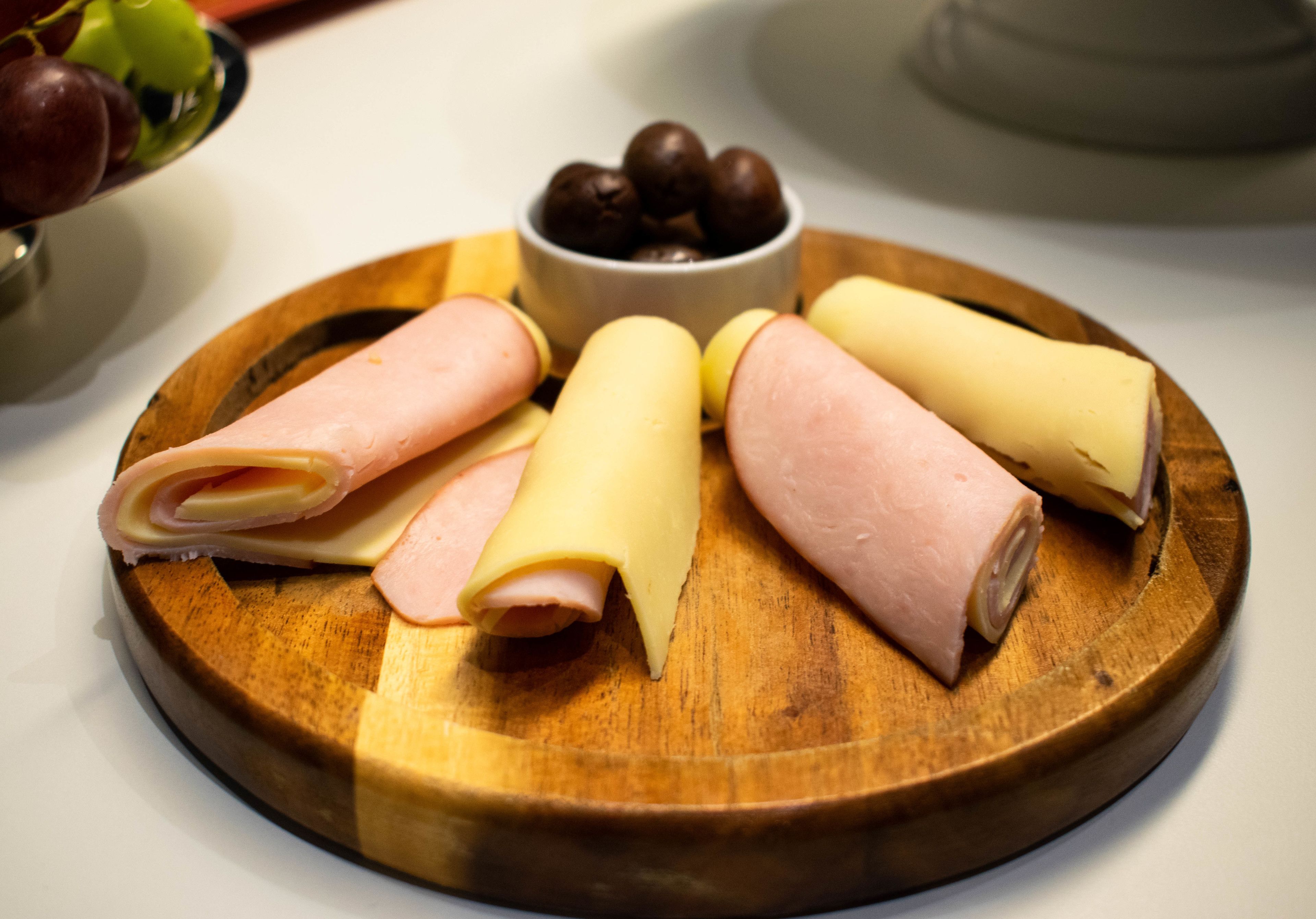 breakfast, lunch and dinner served