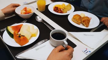 Desayuno buffet todos los días (BRL 55 por persona)