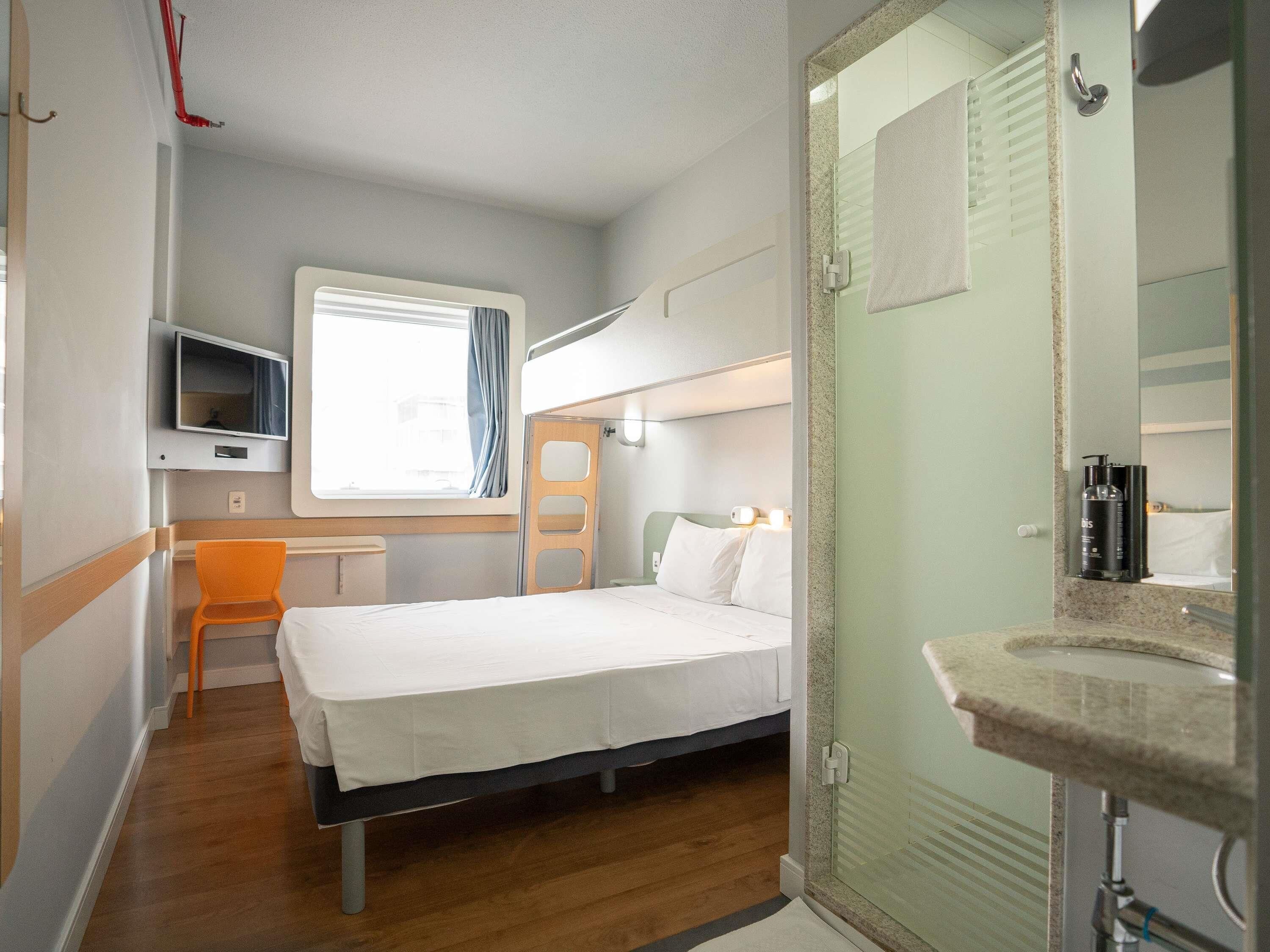 Leilighet – superior, flere senger | Skrivebord, blendingsgardiner, lydisolert og barnesenger (inkludert)