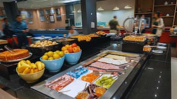 Daily buffet breakfast for a fee