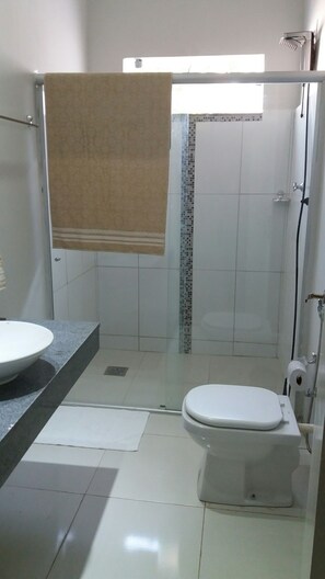 Svit | Badrum | Dusch och handdukar