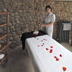 Sauna, steam room, body treatments, aromatherapy