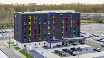 Parking (toeslag) kost EUR 18 per dag