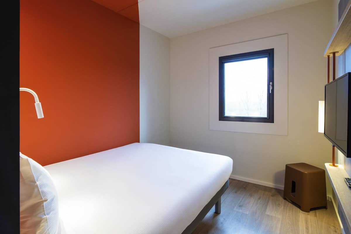 Double Room, 1 Double Bed