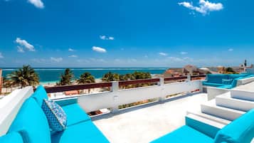 Villa de lujo, 3 habitaciones, vista al océano, frente al mar | Vista a la playa o el mar