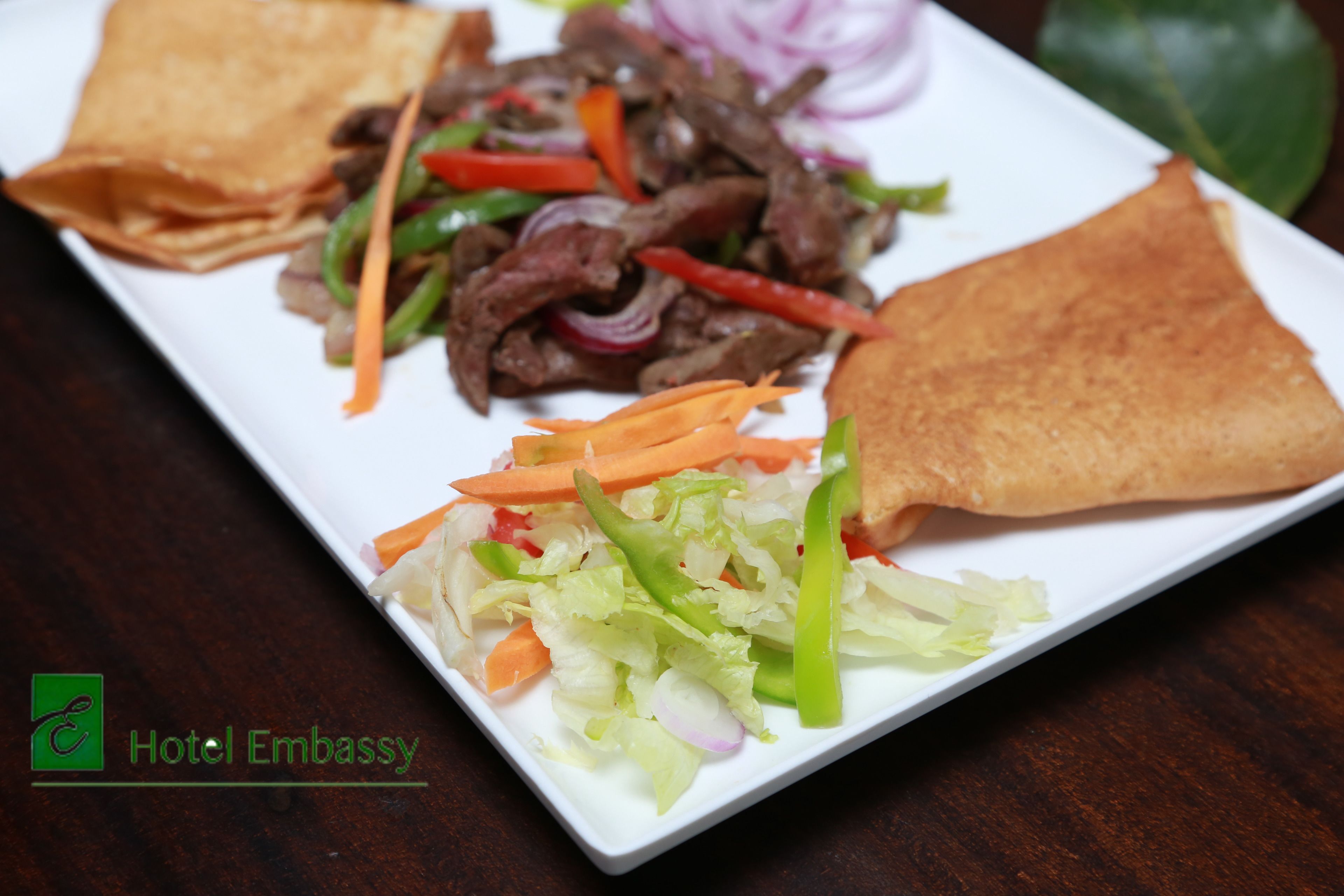 Photo - Hotel Embassy