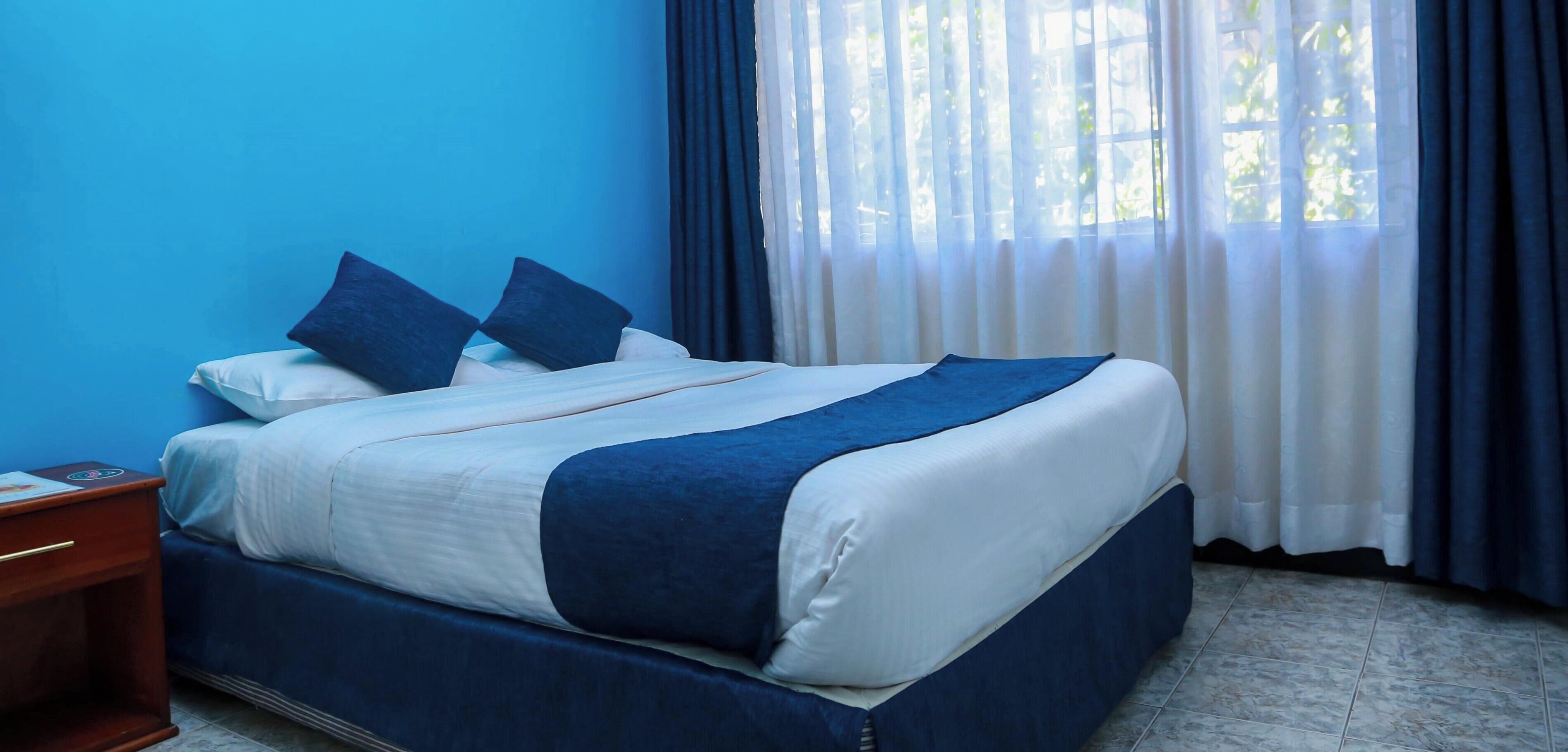Desk, iron/ironing board, free WiFi, bed sheets