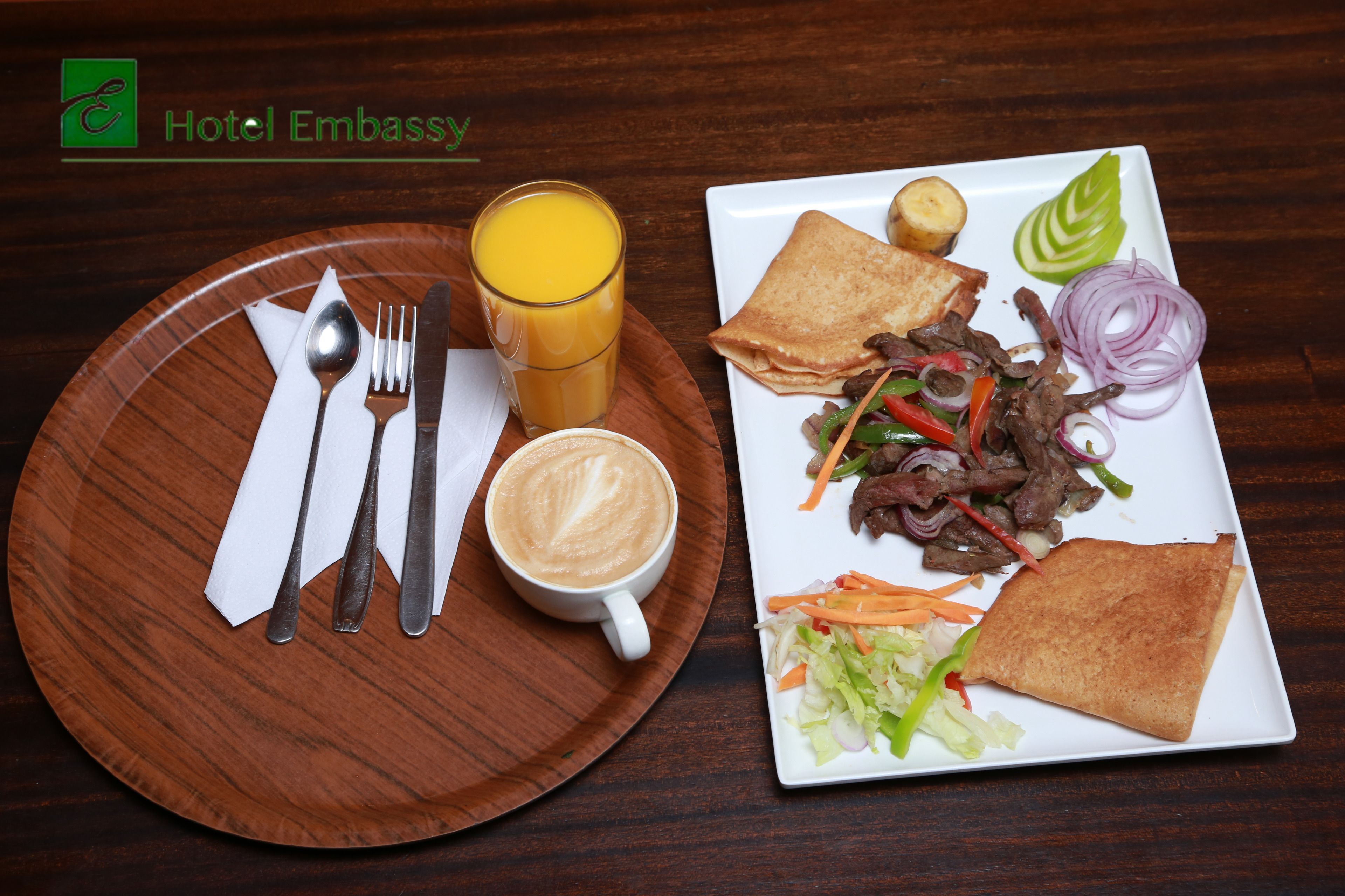 Photo - Hotel Embassy