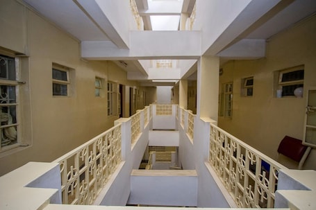 Vestibule. Seldom Hotel