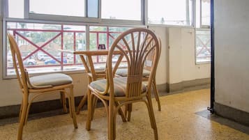 Standard Double Room | In-room dining