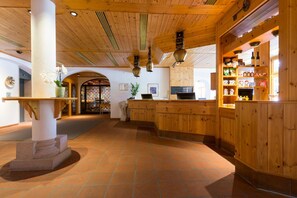 Unclassified image, 5 of 57, button - Hotel Laaxerhof (LAAX)