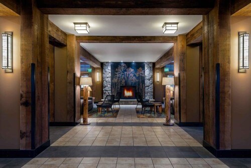 Canyon Lodge and Cabins