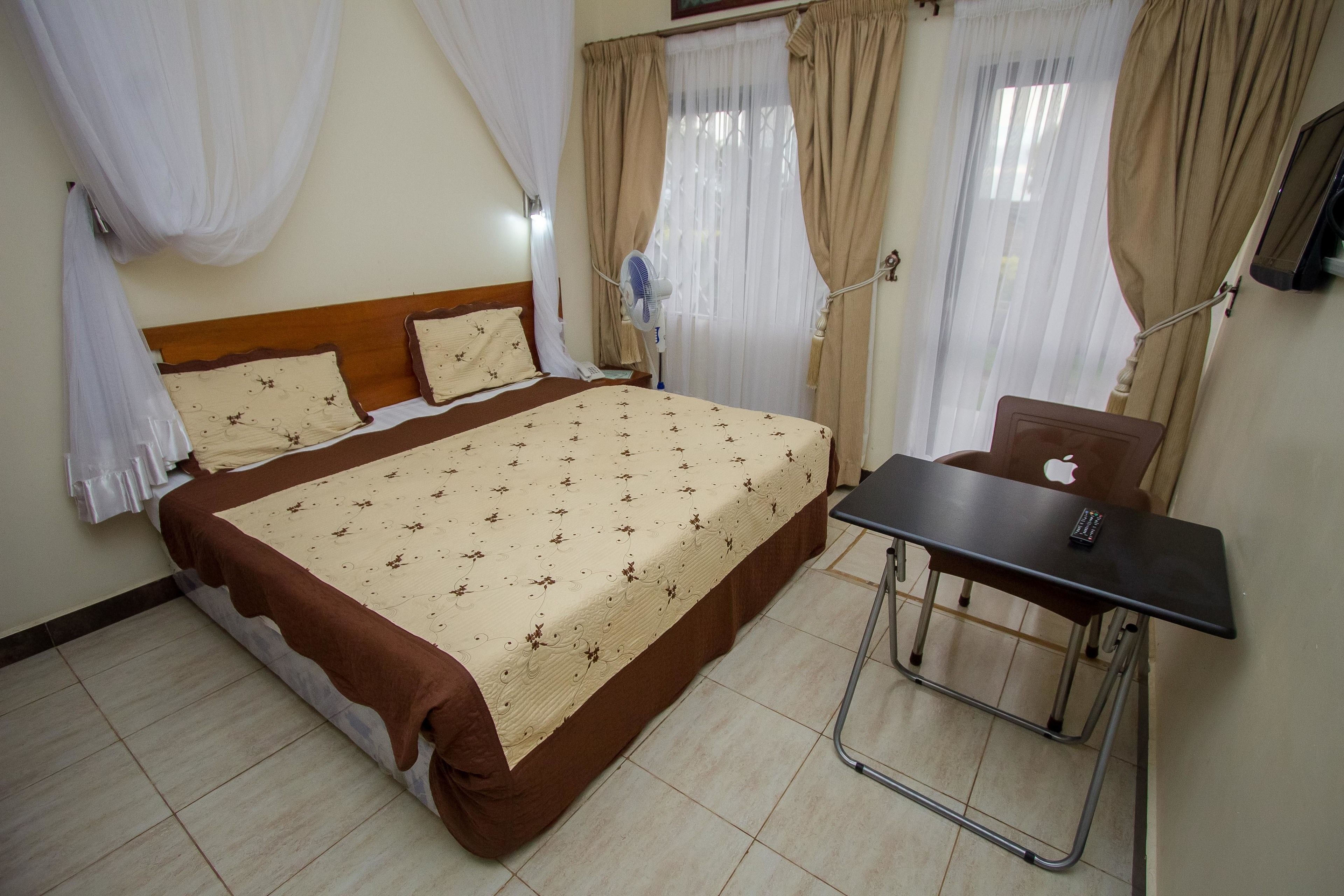 豪華雙人房 | 書桌、免費 Wi-Fi