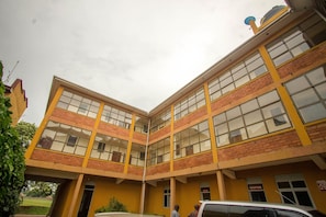 Fachada de la propiedad