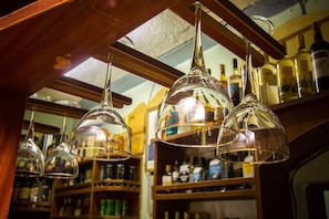Bar (on property) - Three Ways Hotel & Restaurant (Naivasha)