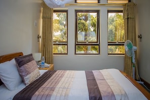 Escritorio y wifi gratis