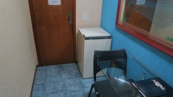 Habitación | Minibar, escritorio, wifi gratis y ropa de cama