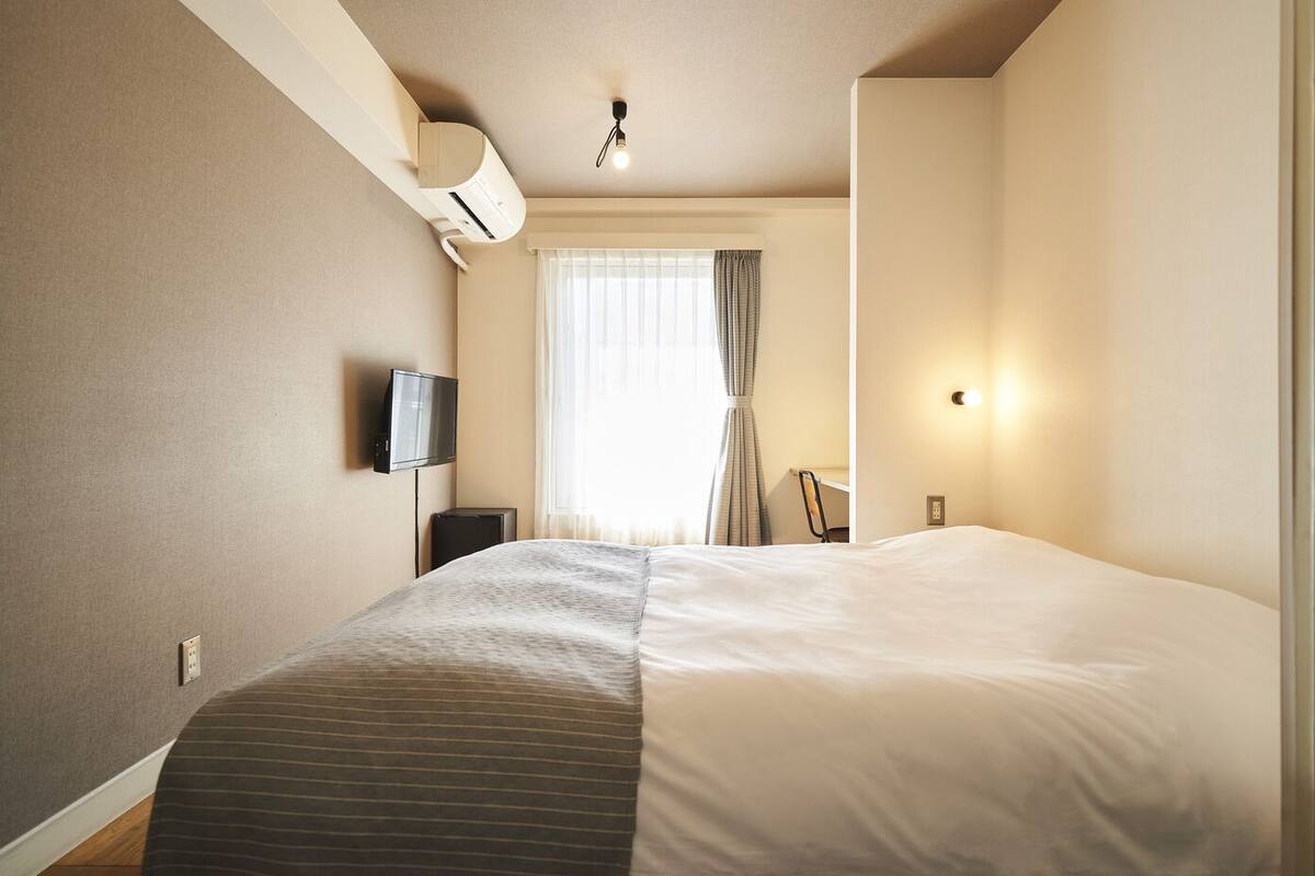 Iron/ironing board (on request), free WiFi, bed sheets