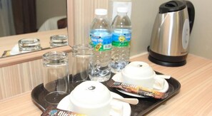 Kaffee und/oder Kaffeemaschine