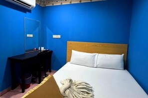 Iron/ironing board, free WiFi - Ark Hotel Seri Kembangan (Seri Kembangan)