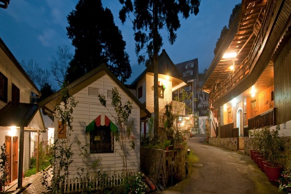 Front of property - evening/night
