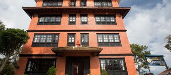 Nagarkot Sunshine Hotel