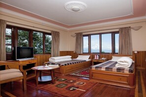 Standard Room - Nagarkot Sunshine Hotel (Baluwapati Deupur)