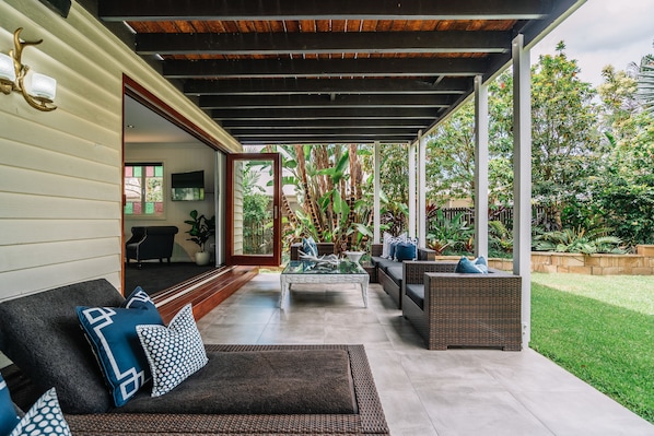 Deluxe Double Room, 1 Queen Bed, Ensuite | Terrace/patio