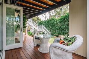 Superior Double Room, 1 Queen Bed, Private Bathroom | Balcony - Balmoral Queenslander (Balmoral)