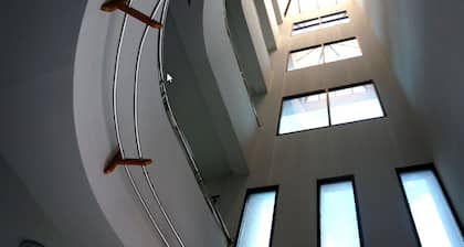 Fueang Fha Palace Hotel