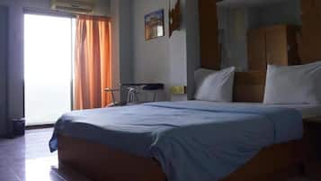 Rollaway beds, free WiFi