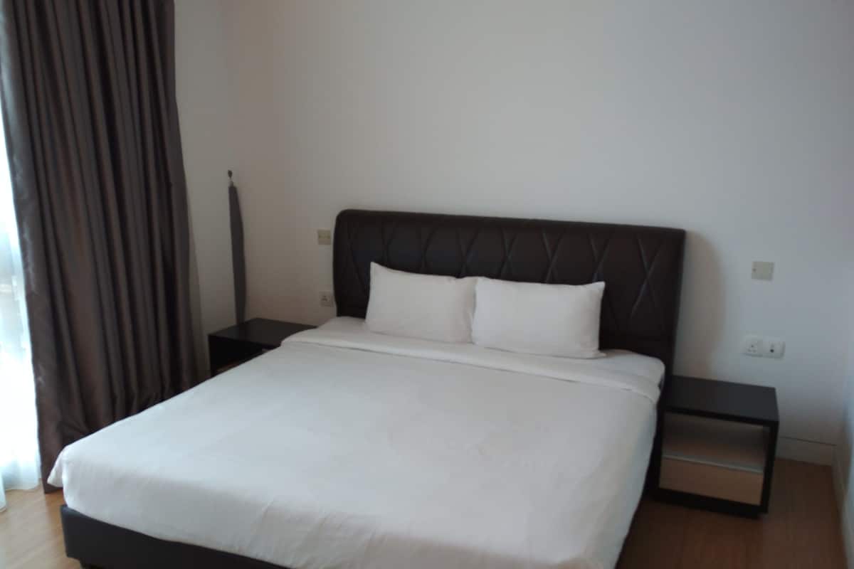 Three Bedrooms Suite | 1 bedroom, desk, iron/ironing board, free WiFi