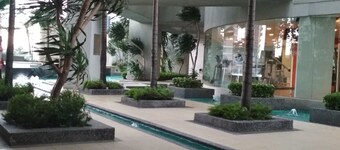 Queens Service Suite at Swiss Garden Residences